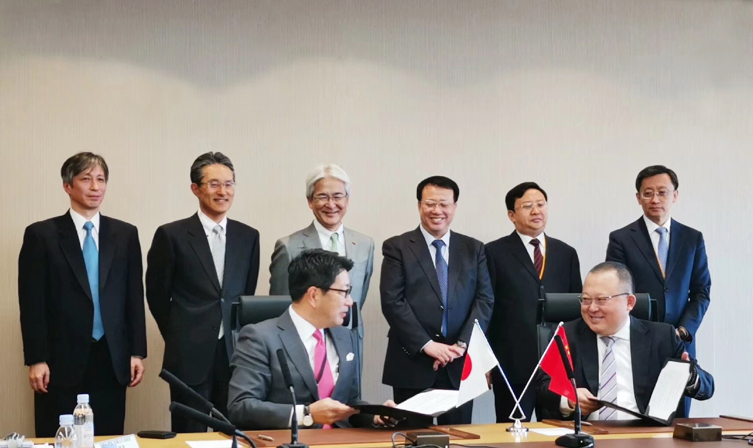 签约典礼现场.jpeg
